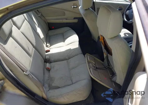 2004 Pontiac Grand Prix Gt2 z USA, uszkodzony, nr VIN 2G2WS522X41321476